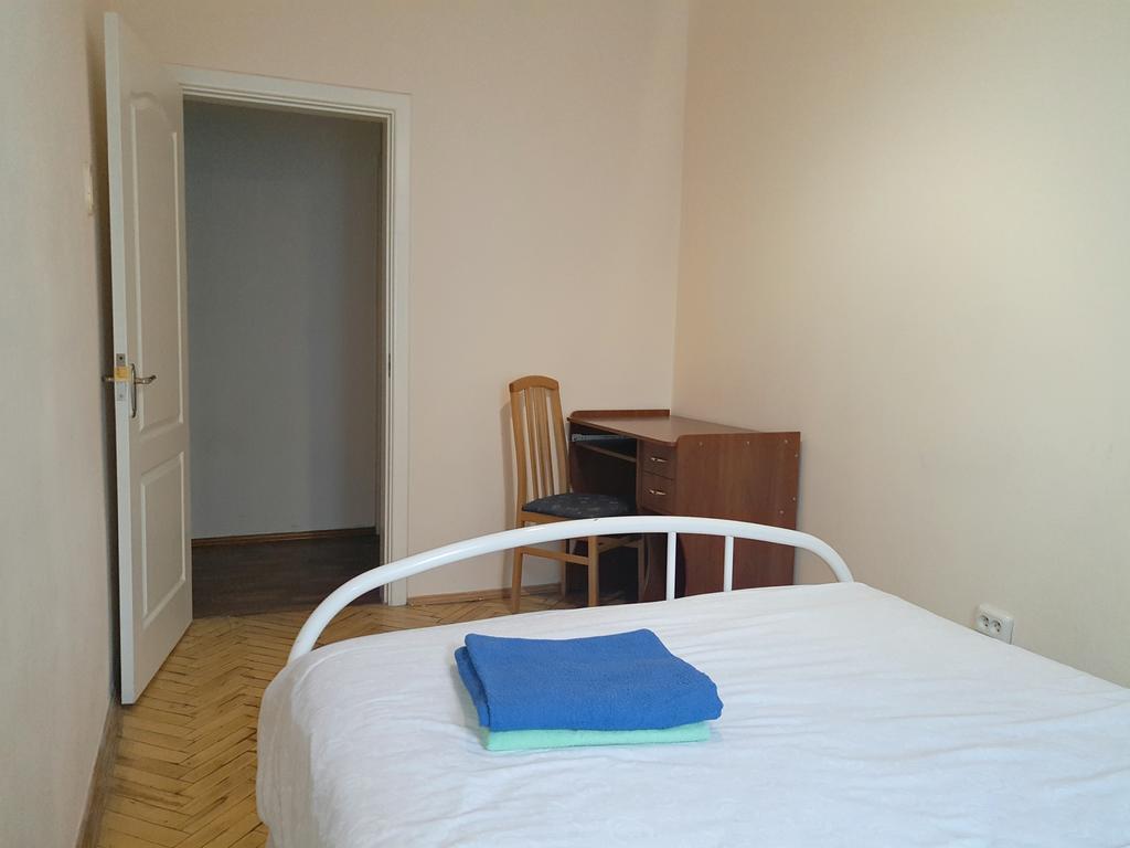 Apartment Gospitalna Street 2 Kiev Exteriör bild